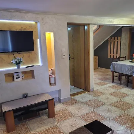 Monterosso With Parking Space *